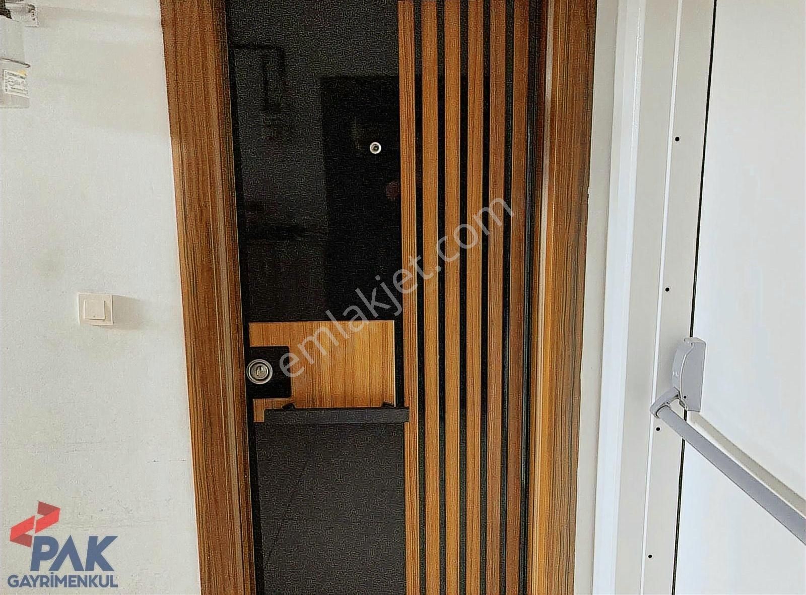 Fidyekızıkta Site İçi Aile İçin Çok Güzel Ara Kat Daire - Görsel 14