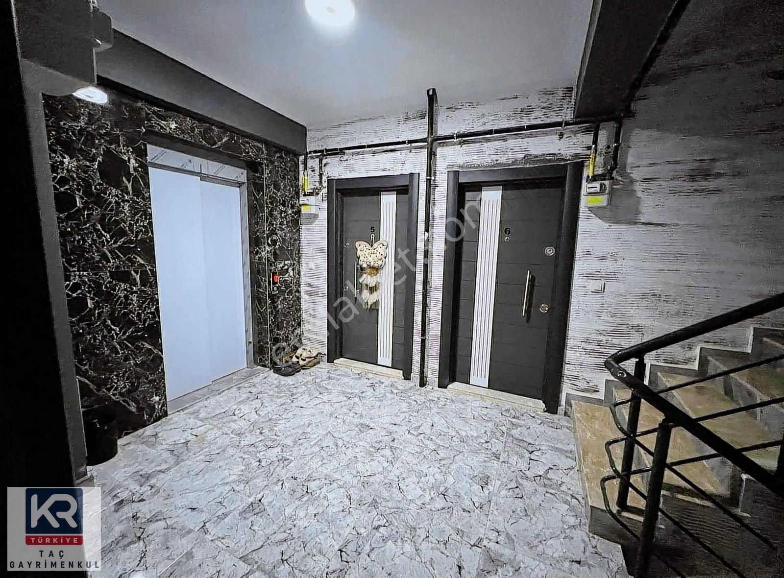 Kr Taç Armutluda Satılık Sıfır 2+1 Daire - Görsel 32