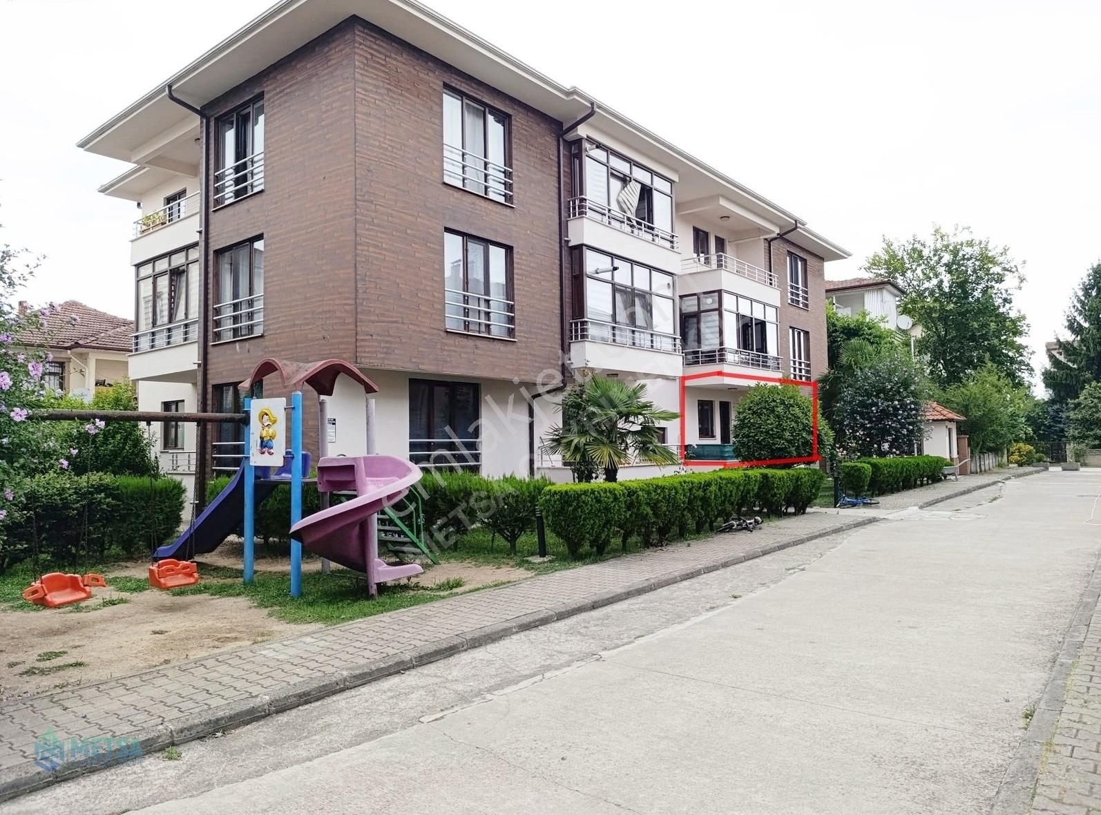 Metsa'dan Uzunmustafa Mah. Bozkurt Sitesinde 3+1 Satılık Daire