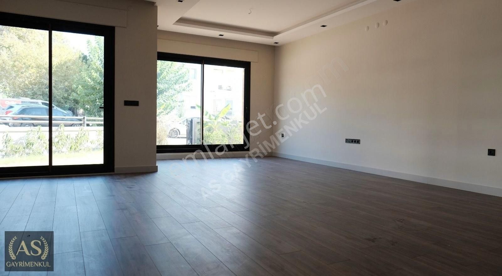 As Gyd Güzelbahçe Maltepede Denize Yakın Bahçeli 4+1 Sıfır Villa - Görsel 15