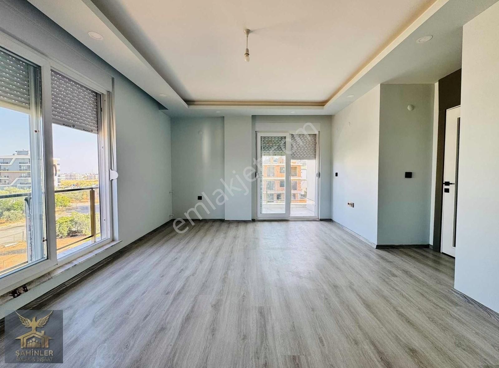 Varsak Demirelde İlk Evime Uygun Yüksek Kredili Tranvaya 400m