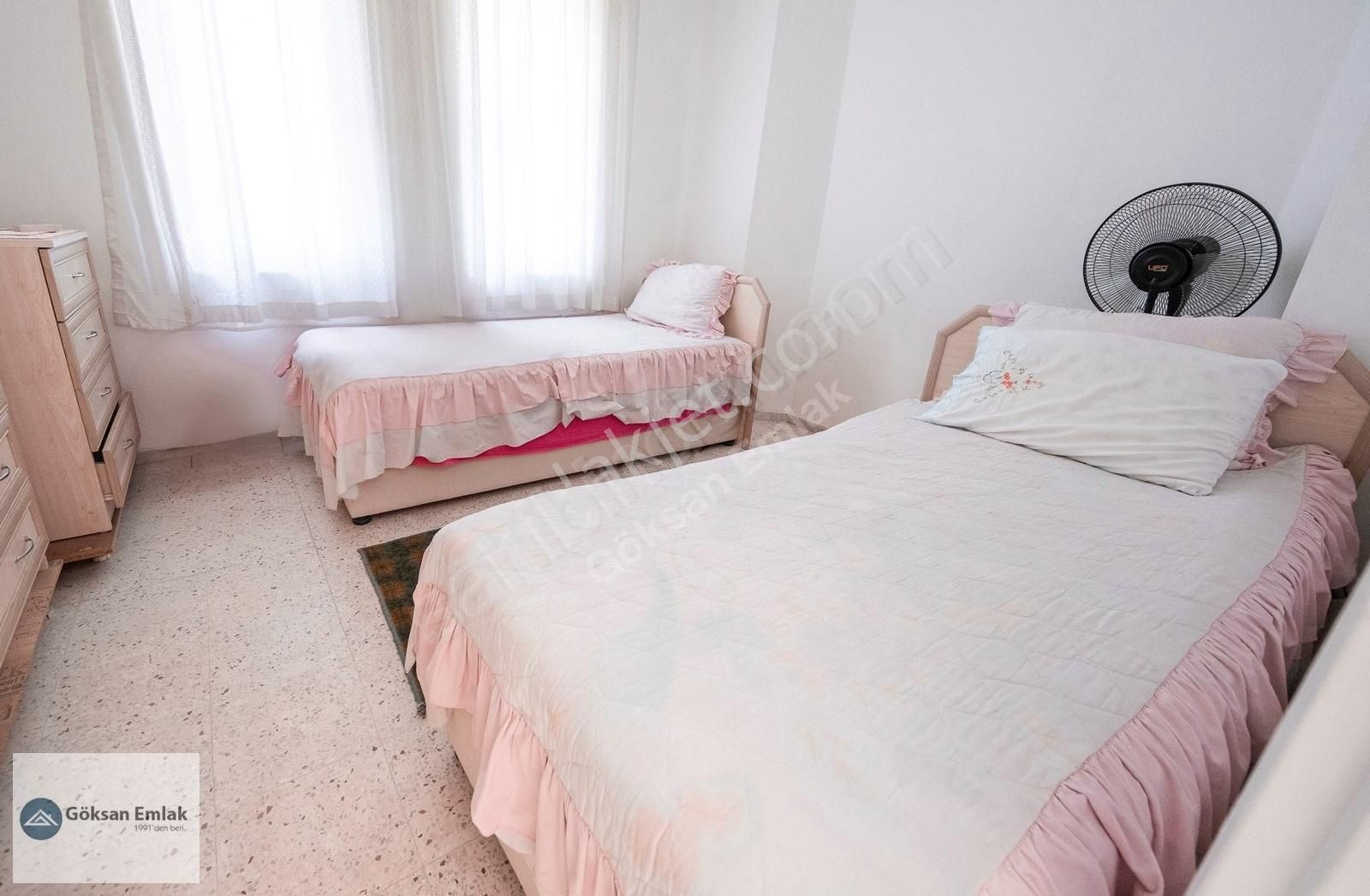 Havuzlu Sitede Geniş Bahçeli 4+1 Villa - Görsel 12