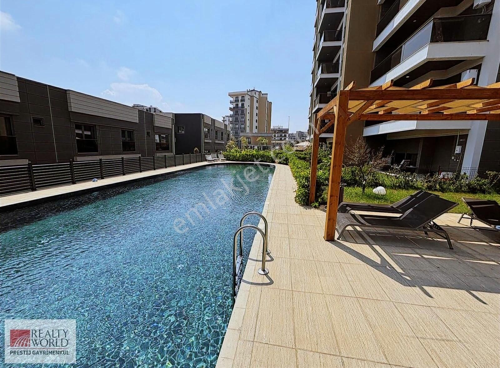 Antalya Altıntaş'ta Ayrı Mutfak Lüx Kaliteli 2+1 Satılık Daire