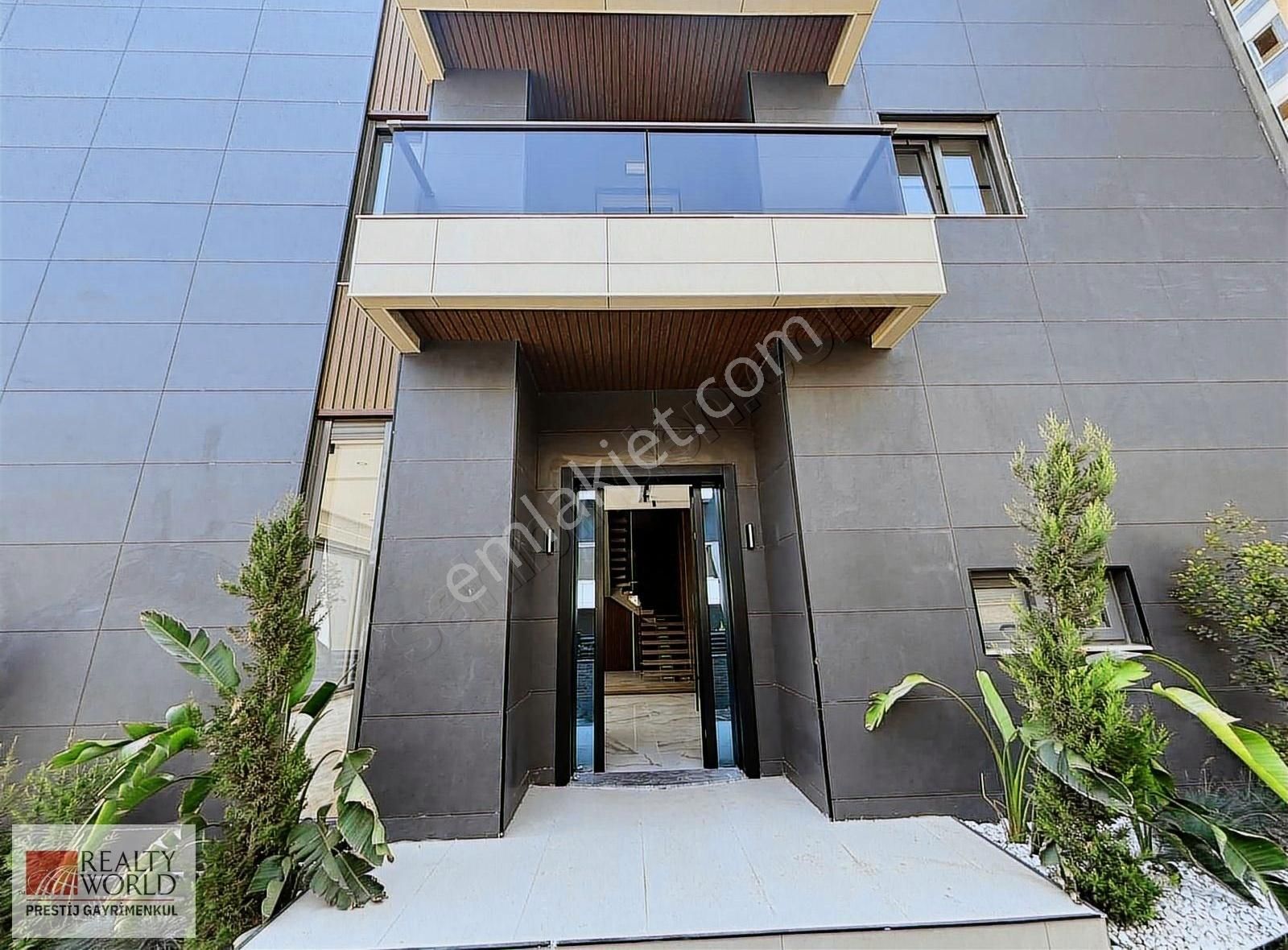 Şehrin Merkezinde Keyifli Ve Kaliteli Bir Yaşam Lüx 4+1 Villa