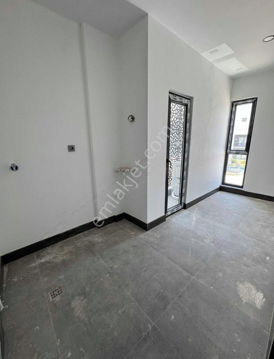 Odabaşında Müstakil Havuzlu Ultra Lüx Triplex Villa - Görsel 3