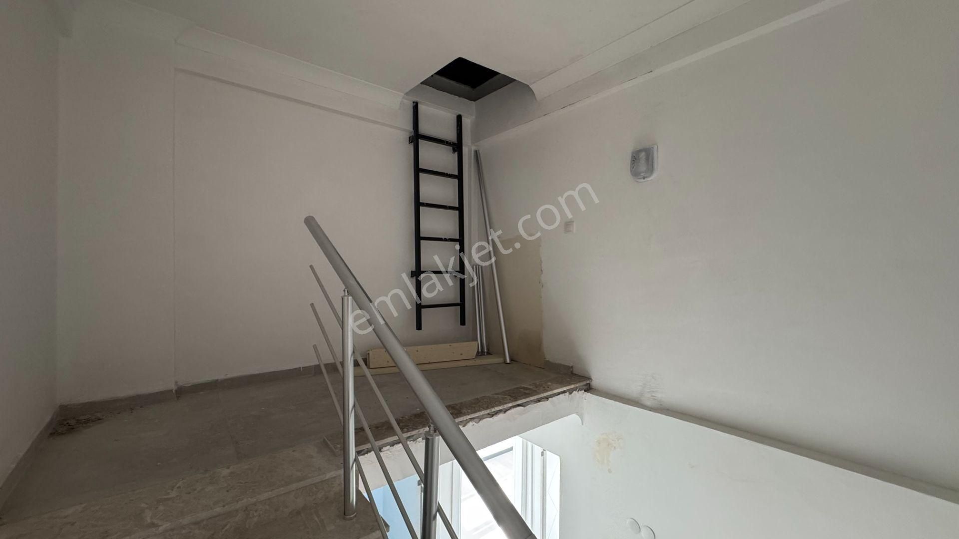 Dikili Kabakumda Köy İçi Deniz Manzaralı 135 M2 3+1 Satılık Müstakil Villa - Görsel 11