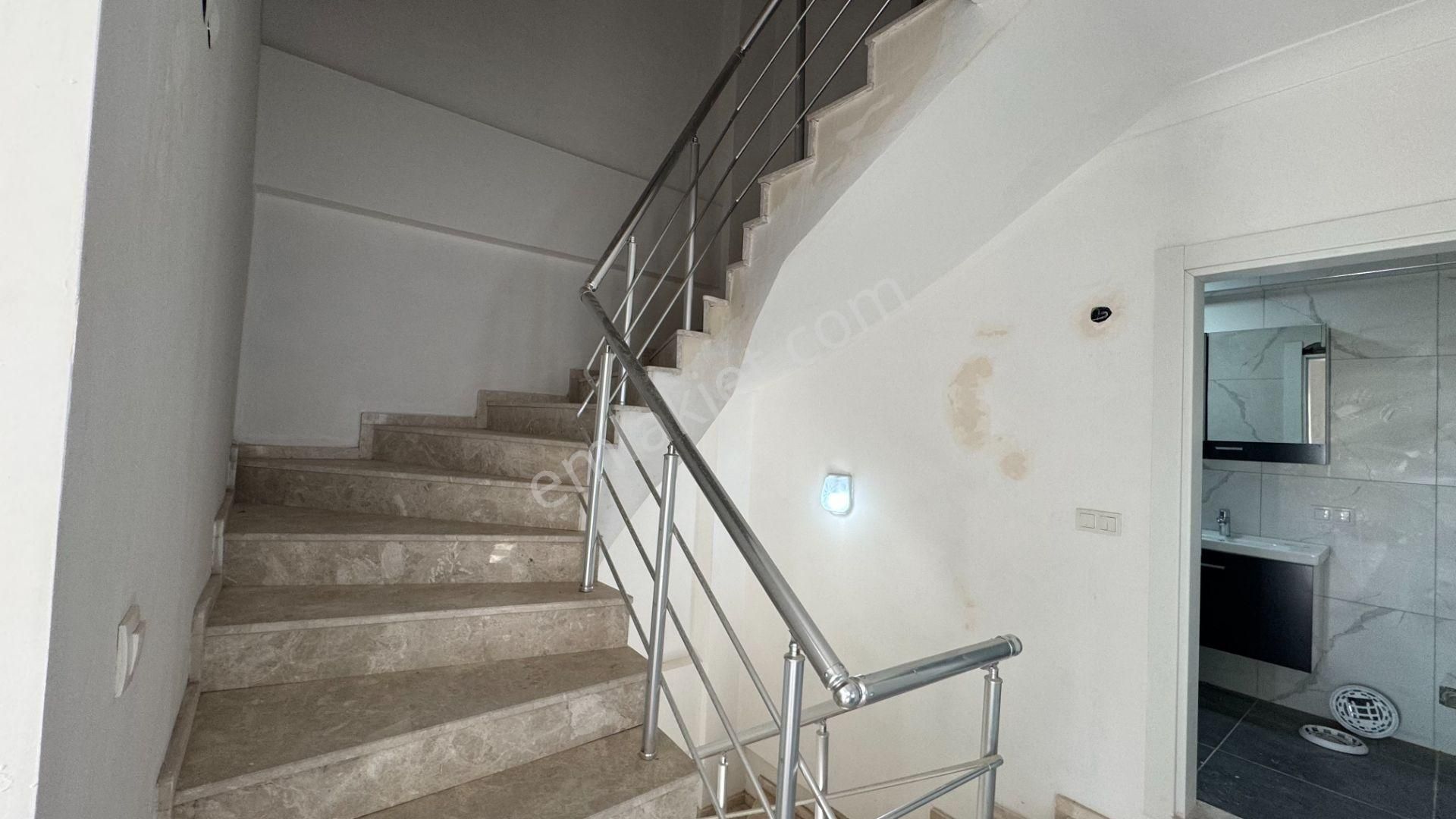 Dikili Kabakumda Köy İçi Deniz Manzaralı 135 M2 3+1 Satılık Müstakil Villa - Görsel 4