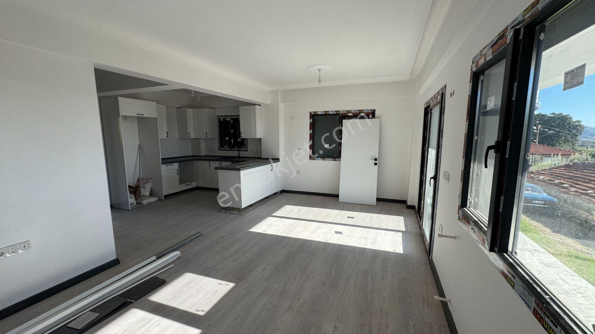 Dikili Kabakumda Köy İçi Deniz Manzaralı 135 M2 3+1 Satılık Müstakil Villa - Görsel 19