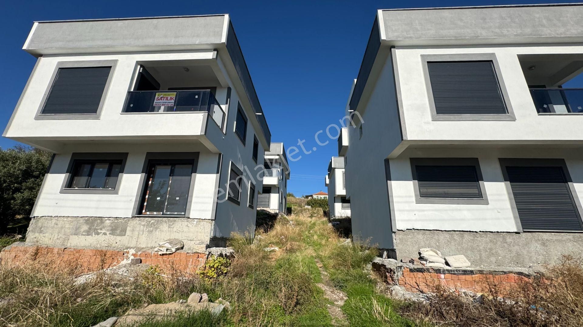 Dikili Kabakumda Köy İçi Deniz Manzaralı 135 M2 3+1 Satılık Müstakil Villa - Görsel 2