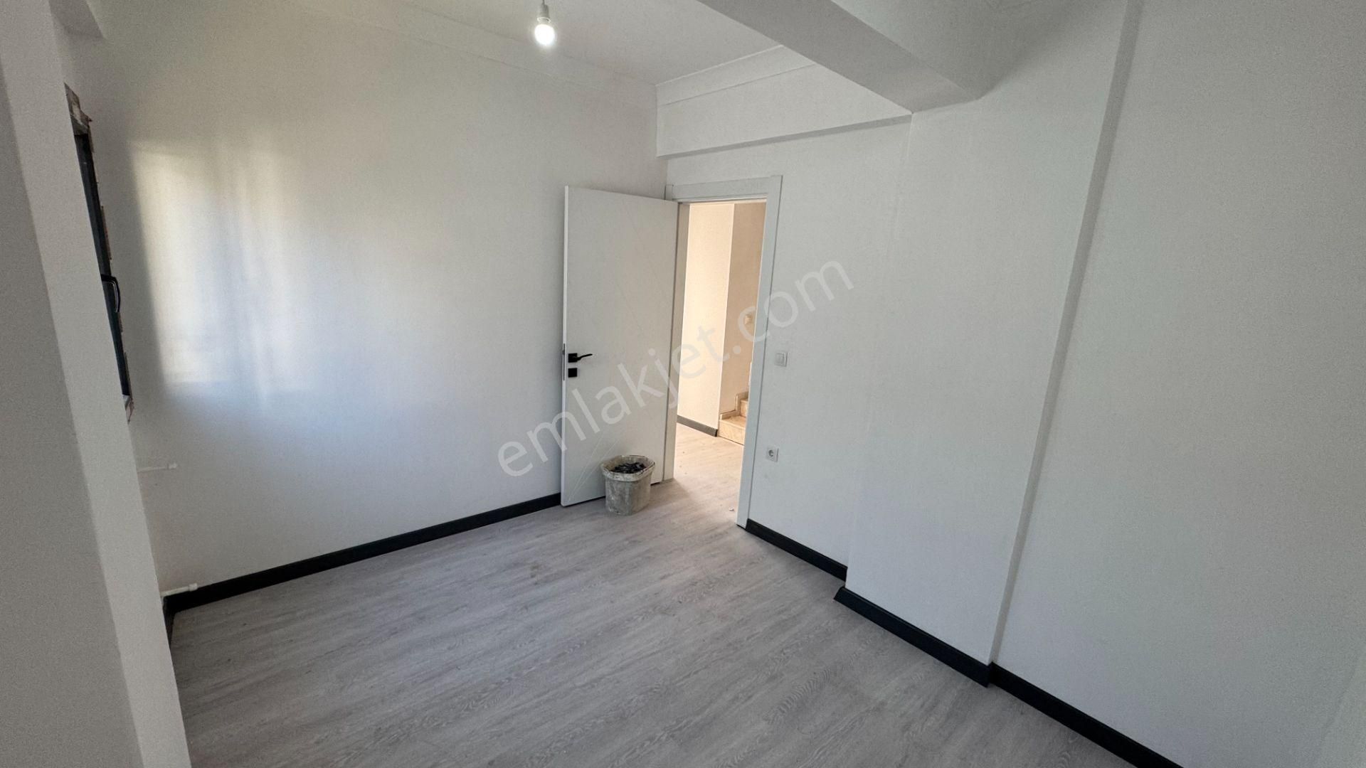 Dikili Kabakumda Köy İçi Deniz Manzaralı 135 M2 3+1 Satılık Müstakil Villa - Görsel 16