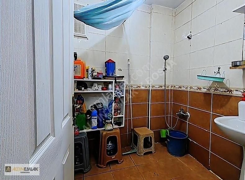 Bahçelievler Çobançeşme Mah Satılık 1+1 Bahçe Katı 80+25m2 Balko - Görsel 7