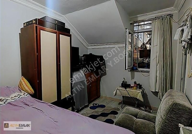 Bahçelievler Çobançeşme Mah Satılık 1+1 Bahçe Katı 80+25m2 Balko - Görsel 6