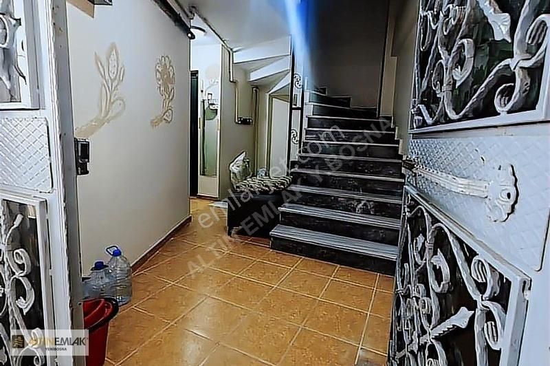 Bahçelievler Çobançeşme Mah Satılık 1+1 Bahçe Katı 80+25m2 Balko - Görsel 13