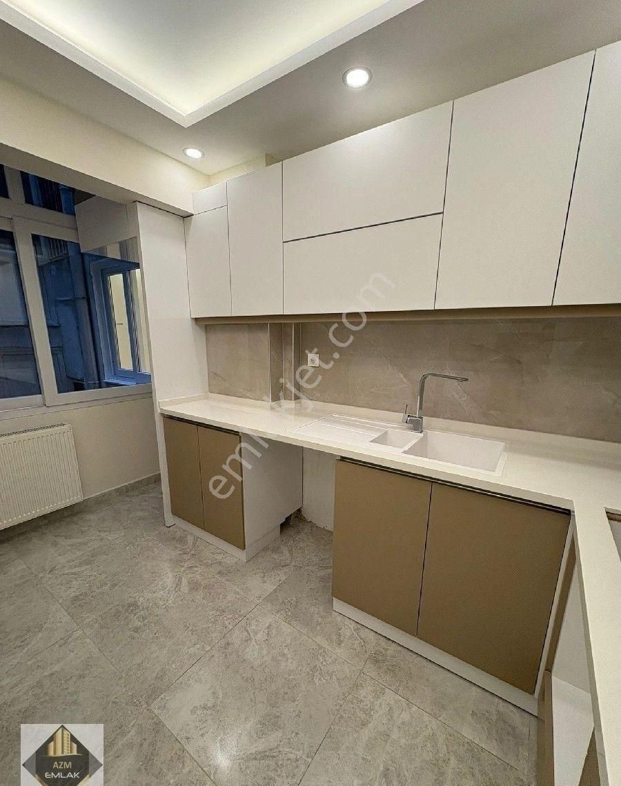 Altıntaş'ta İnönü Cadde Yanı İçi Yapılı Doğalgazlı Satılık Daire