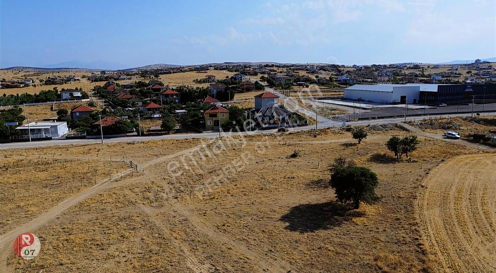 Korkuteli Bozova Mahallesi Ateşintepe'de Satılık 518m2 Köşe Arsa - Görsel 2
