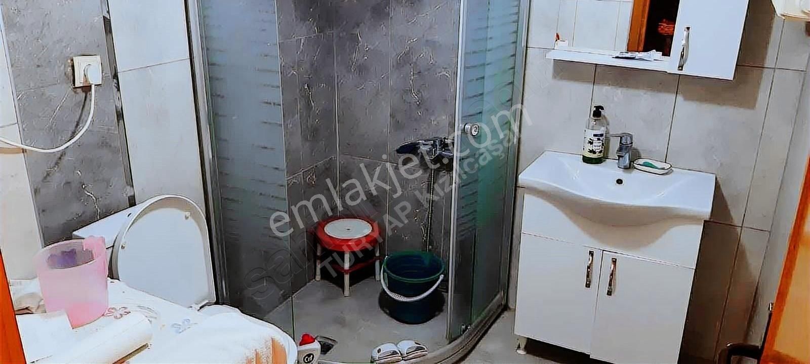 Demetevler, Harika Konum, Metroya 100 Metre Mobilyalı - Görsel 15