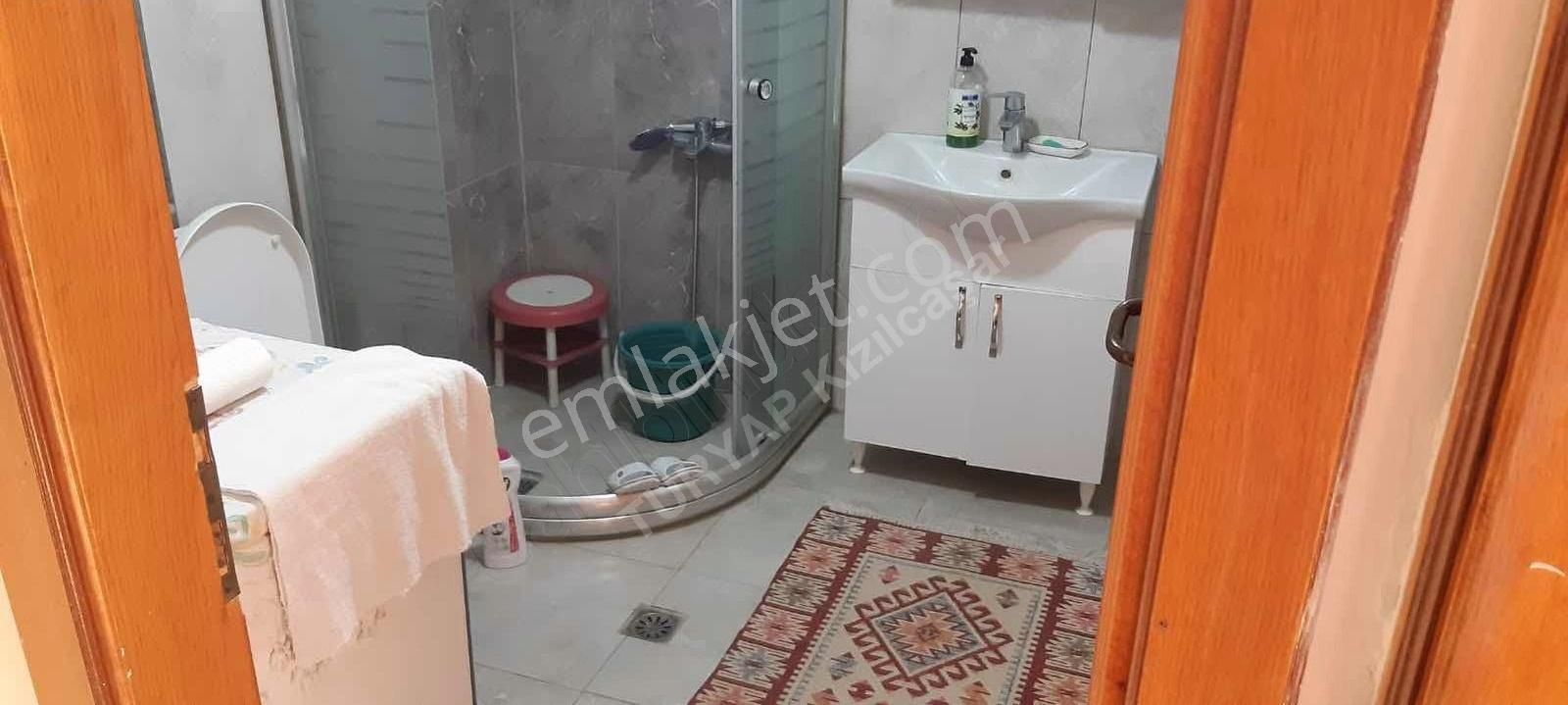 Demetevler, Harika Konum, Metroya 100 Metre Mobilyalı - Görsel 2