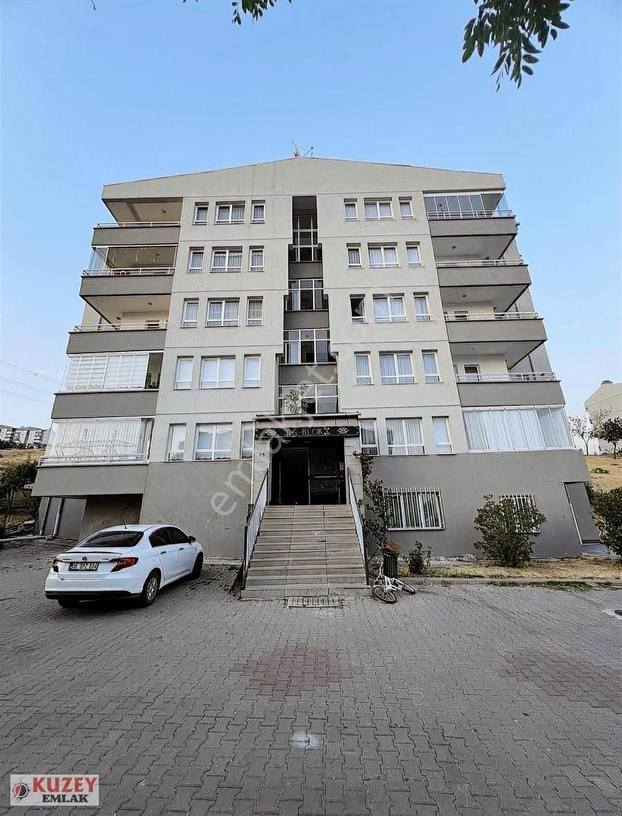 Kuzey Emlaktan Bölgenin En Nezih Sitesinde Kuruş Masrafsız