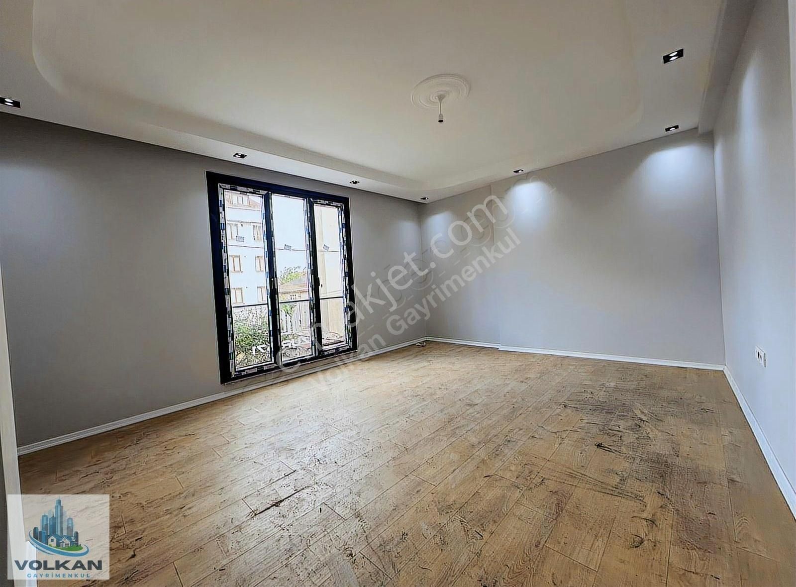Volkan G.menkul'den Arnavutköy Mh 2+1 95m2 Lüx Sıfır Daire