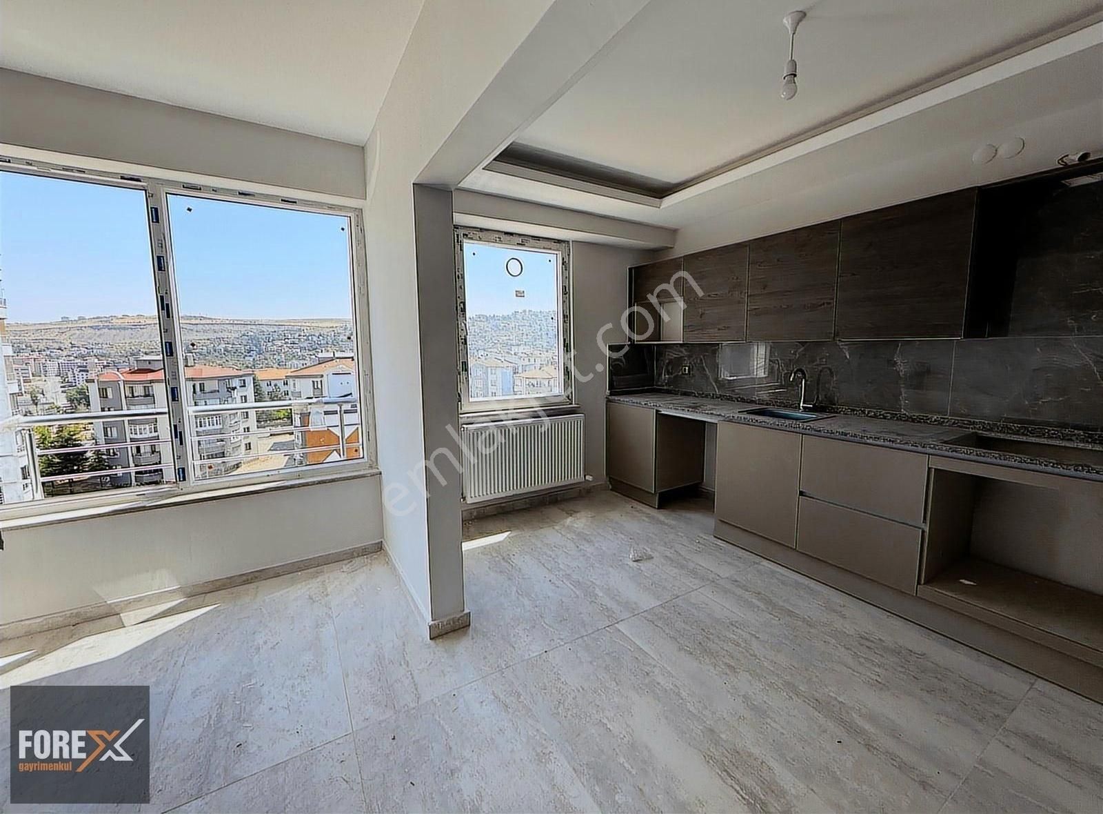 Talas Atatürk Bulvarına 100 Metre Kiralık Sıfır 3+1 Daire