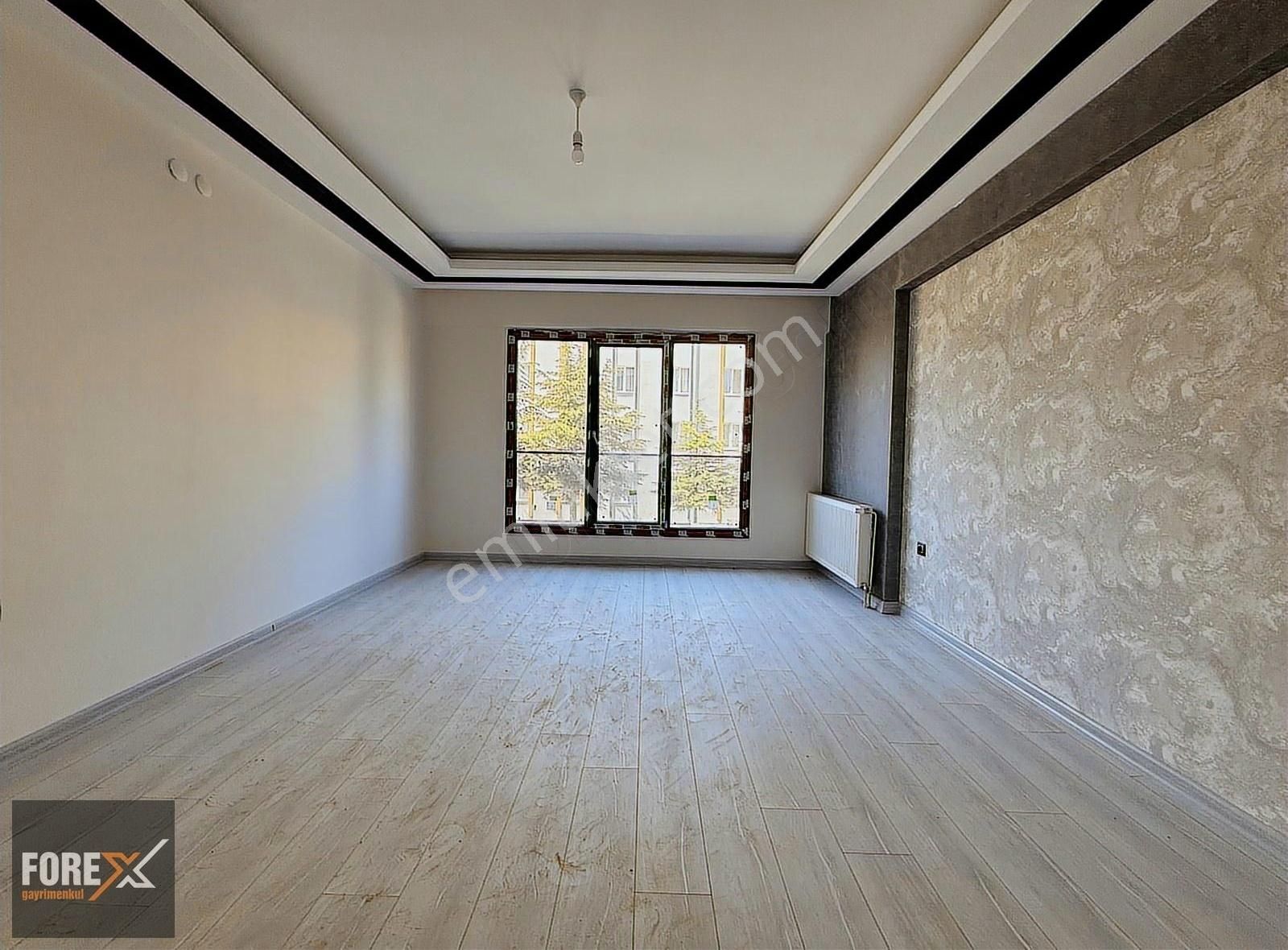 Talas Bahçelievlerde Ana Cadde Yakını Satılık Sıfır 2+1 Daire