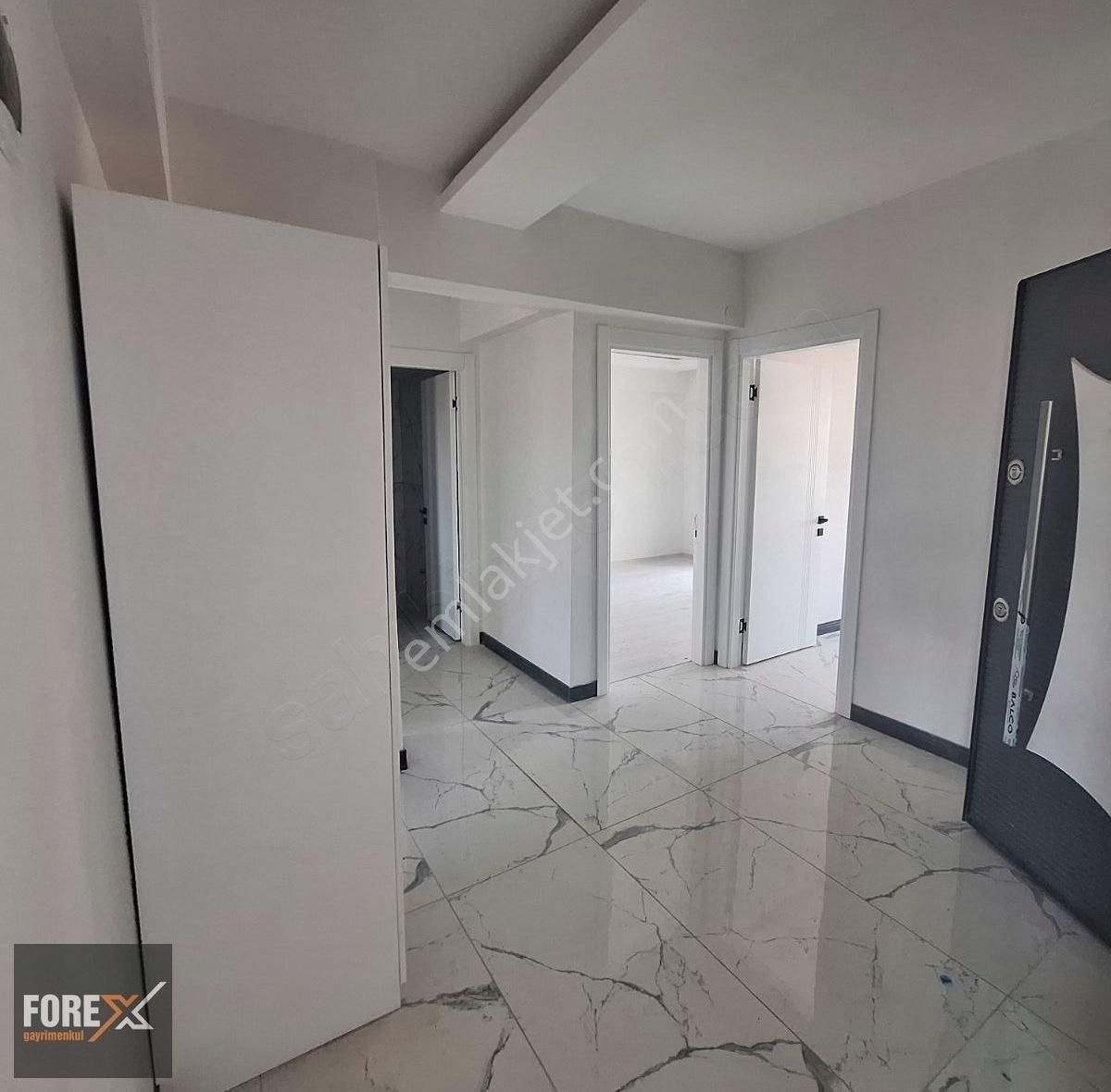 Talas Bahçelievlerde Ana Caddeye Yakın Sıfır Kiralık 3+1 Daire
