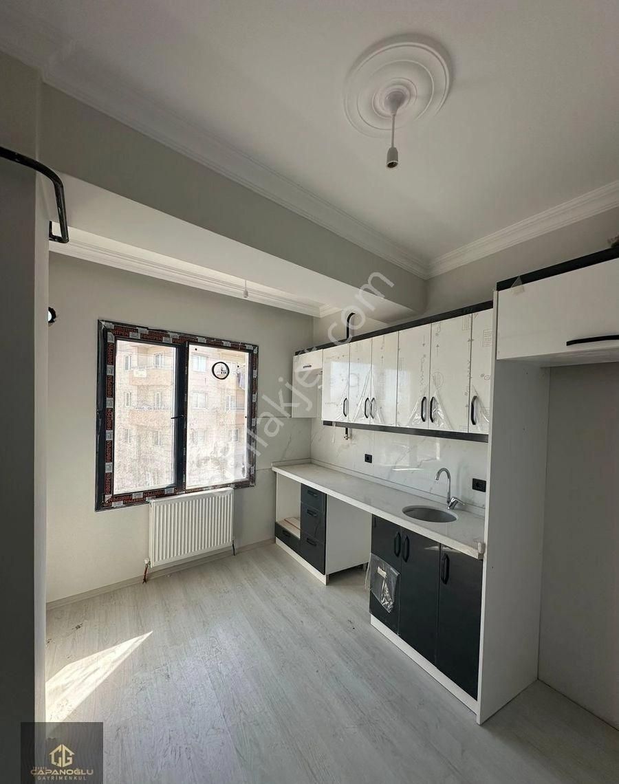 Altınovada Mükemmel Konumda Sıfır Daire