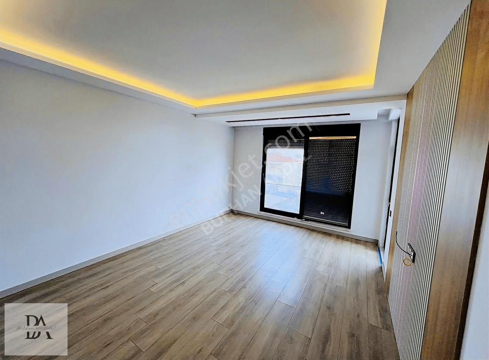 Emsalsiz Lüks Konsept Yapım 3+1 Daire Havuzlu Tramvaya Sıfır - Görsel 7