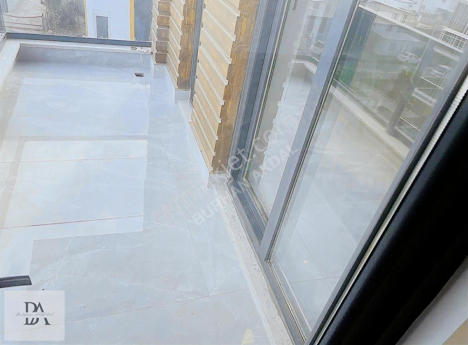 Emsalsiz Lüks Konsept Yapım 3+1 Daire Havuzlu Tramvaya Sıfır - Görsel 20