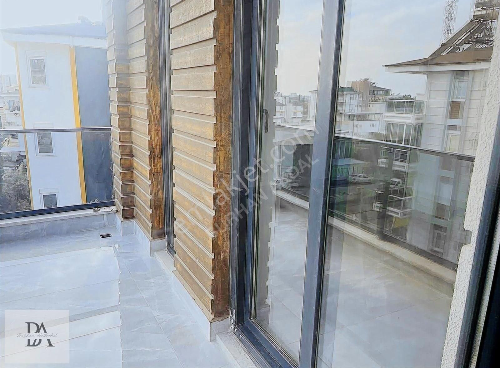 Emsalsiz Lüks Konsept Yapım 3+1 Daire Havuzlu Tramvaya Sıfır - Görsel 21