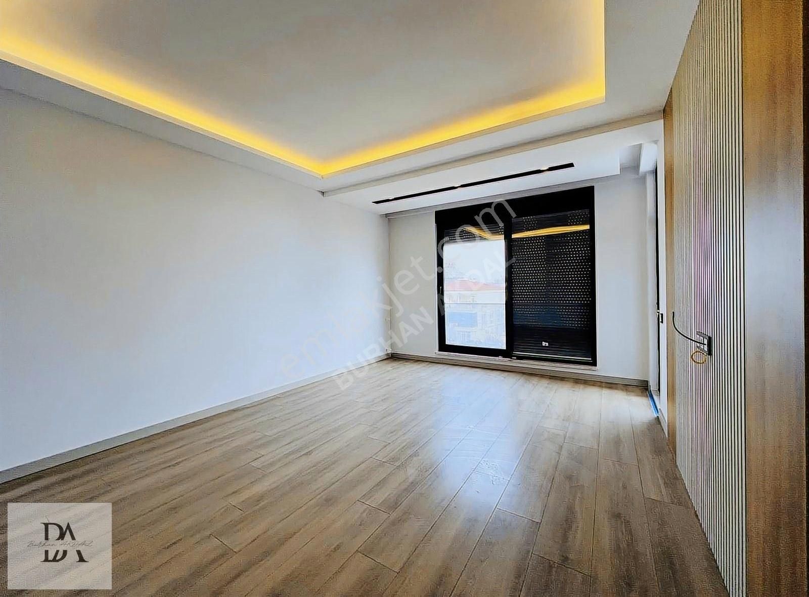 Emsalsiz Lüks Konsept Yapım 3+1 Daire Havuzlu Tramvaya Sıfır - Görsel 34