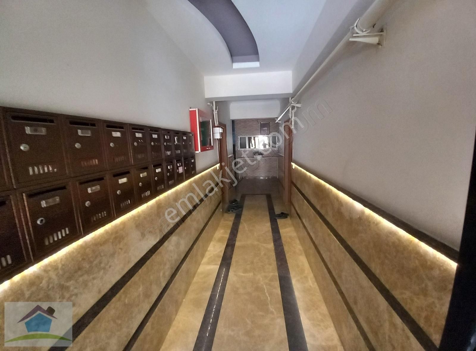 Pino Dan Diş Hastanesi Yakını Geniş E. Banyolu 135 M2 3+1 Y.g. - Görsel 2