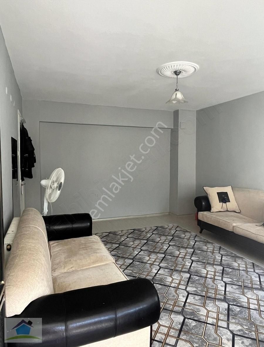 Pino Dan Nergiz Goncalar Da Ara Kat 90 M2 Satılık 2+1 Daire - Görsel 2