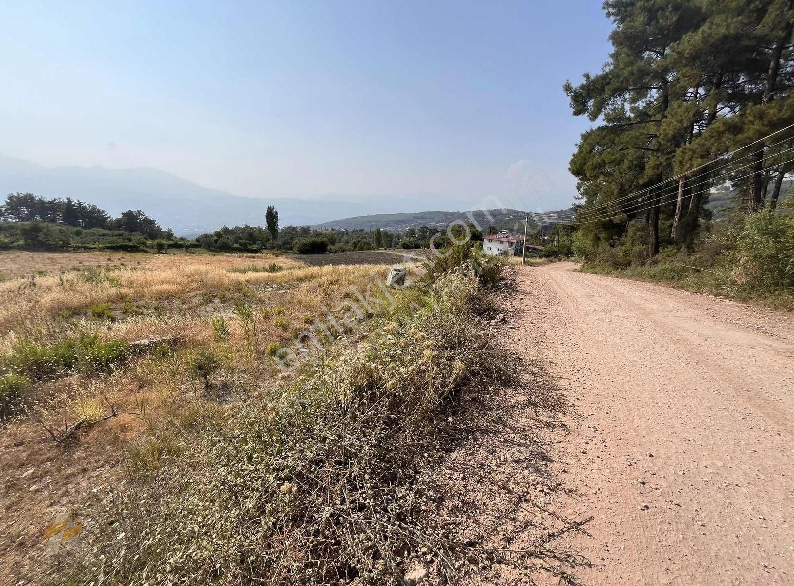 Seydikemer Bağlıağaçta Satılık Tek Tapu Yol Su Elektrik - Görsel 2
