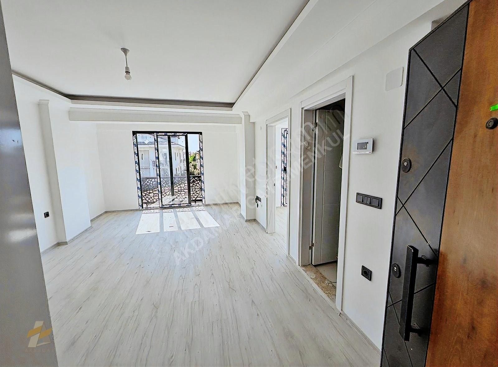 Tuzla Mahallesinde 3+1 Satılık Sıfır Geniş Daire