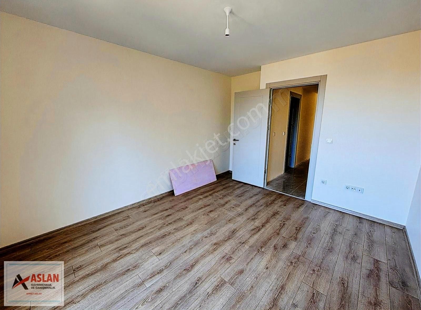 Çengelköy Güzeltepe Mah. 3+1 Yüksek Giriş Daire Ebeveyn Banyolu - Görsel 12