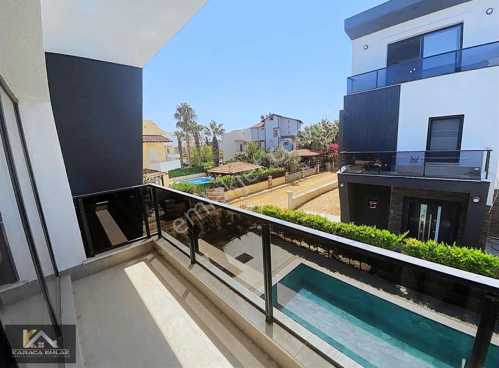 Yatırıma Uygun Aile Oturumuna Elverişli Tripleks 4+1 Villa - Görsel 2