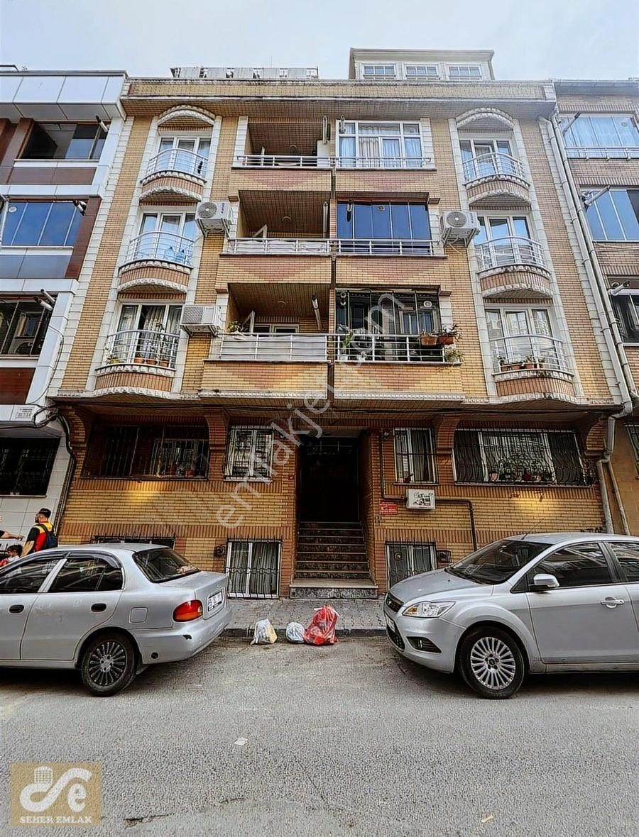 Seher Emlaktan Şemsipaşa Mh. 2+1 95m² Satılık Daire