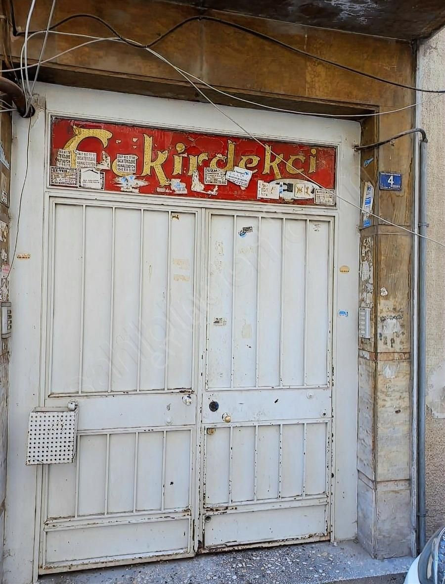 Şems De Öğretmen Evi Arkasında Satılık 2 Adet Daire - Görsel 9