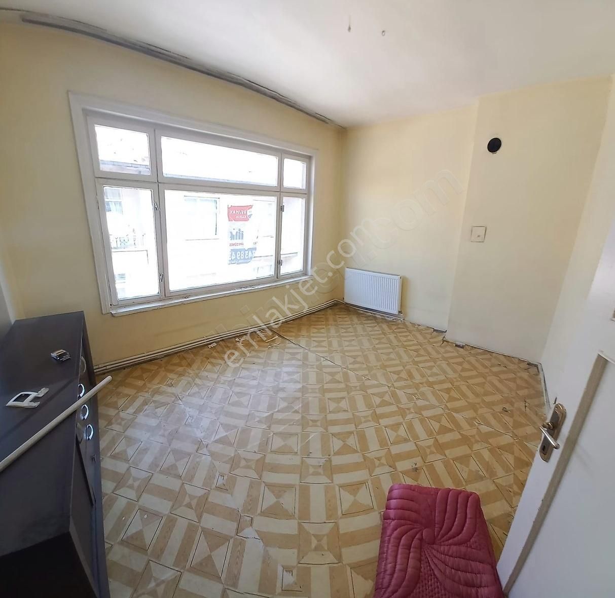 Şems De Öğretmen Evi Arkasında Satılık 2 Adet Daire - Görsel 8