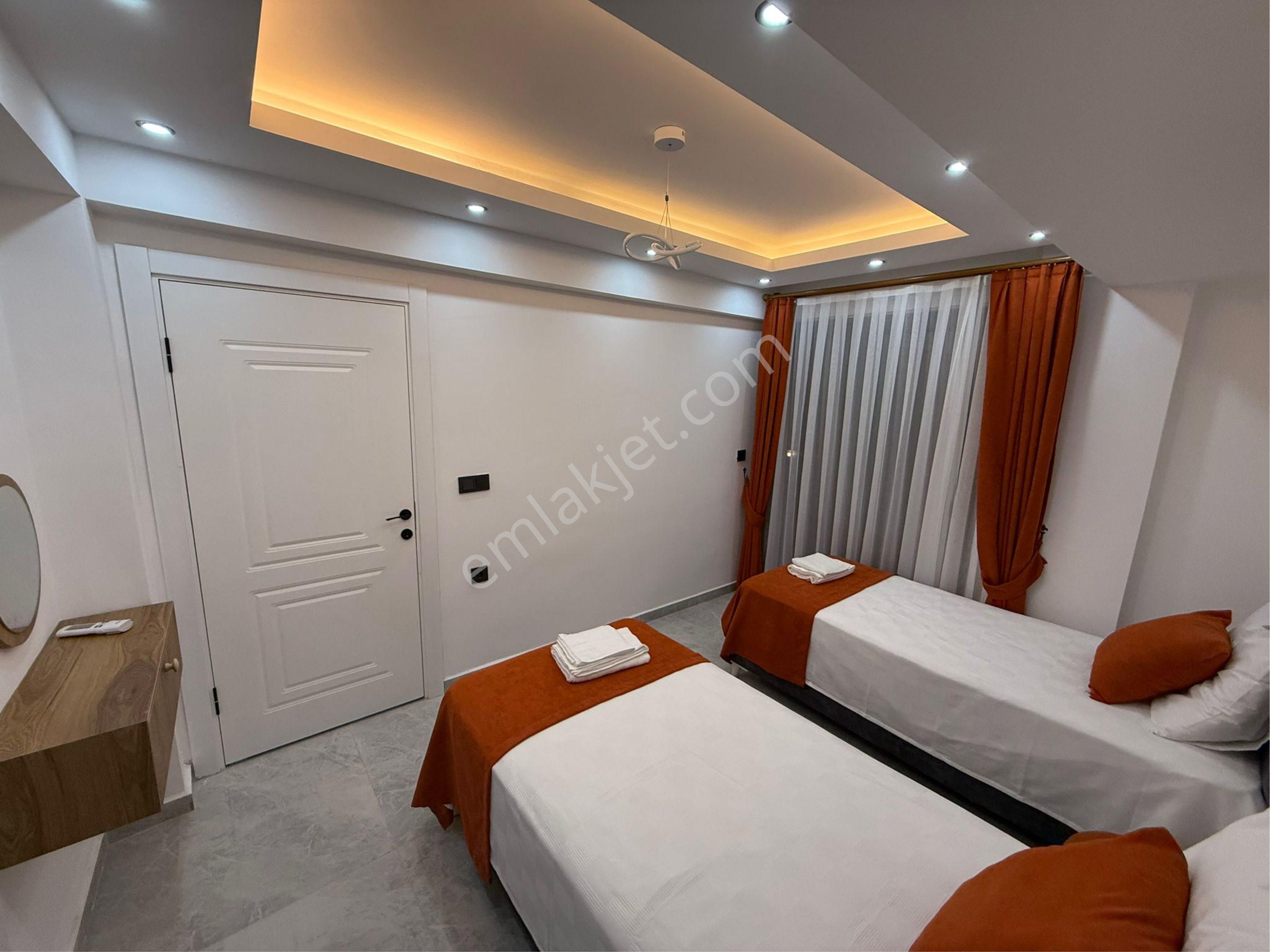 İncirköy’de 3+1 Mustakil Havuzlu Eşyalı Villa Satılık - Görsel 6