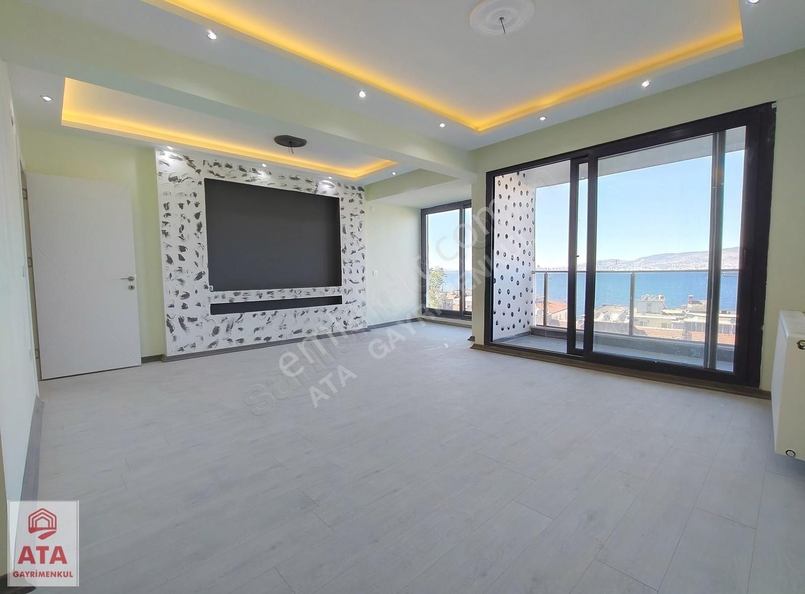 Tarihi Asansör Yakını Sıfır 2+1 140 M2 Deniz Manzaralı Satılık - Görsel 24