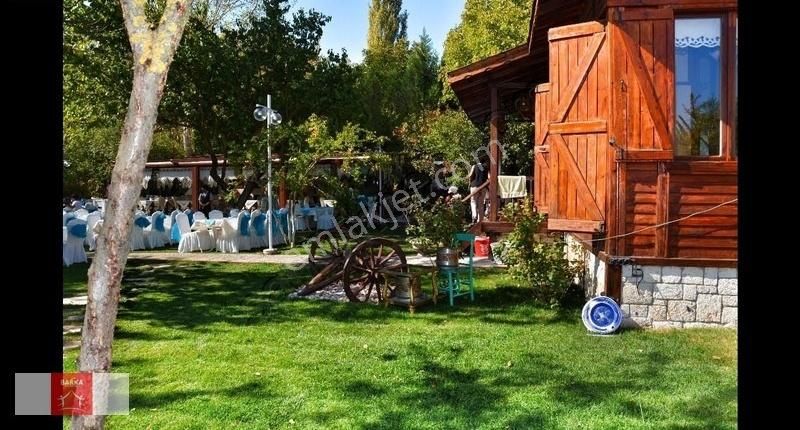 Çiçekli Köy, Doğa, Mehtap, Aşk, İkinci Bahar Sordular Neredesin? - Görsel 3