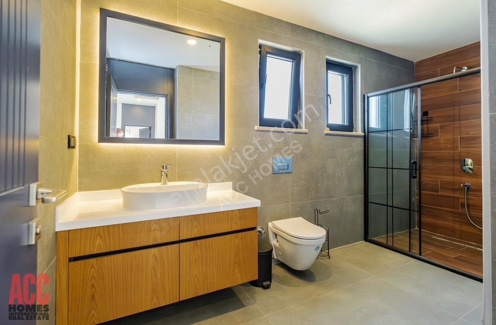 Acc Homes'tan Duacı'da 504 M2 Arsalı Satılık 4+1 Müstakil Villa
