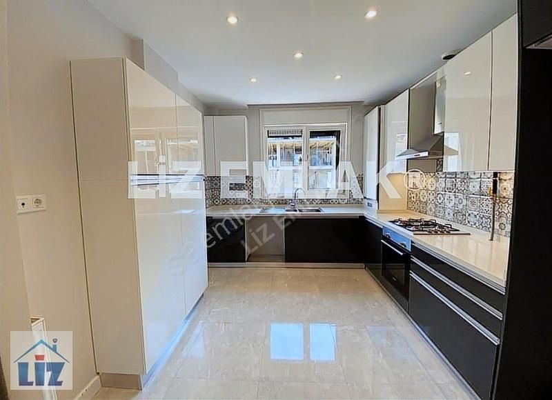 Şaşkınbakkalda Sahile Yakın Balkonlu Ebeveynli 150m2. 3+1 - Görsel 23