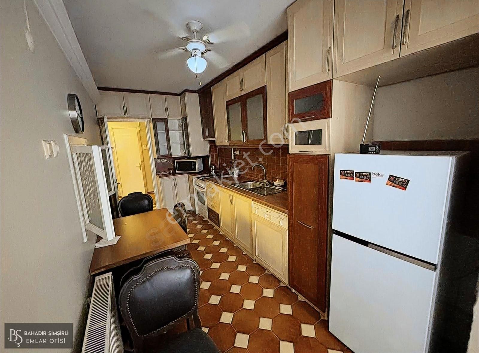 Bahadır Şimşirli'den Sevgi Yolunda Eşyalı Kiralık 3+1 Daire