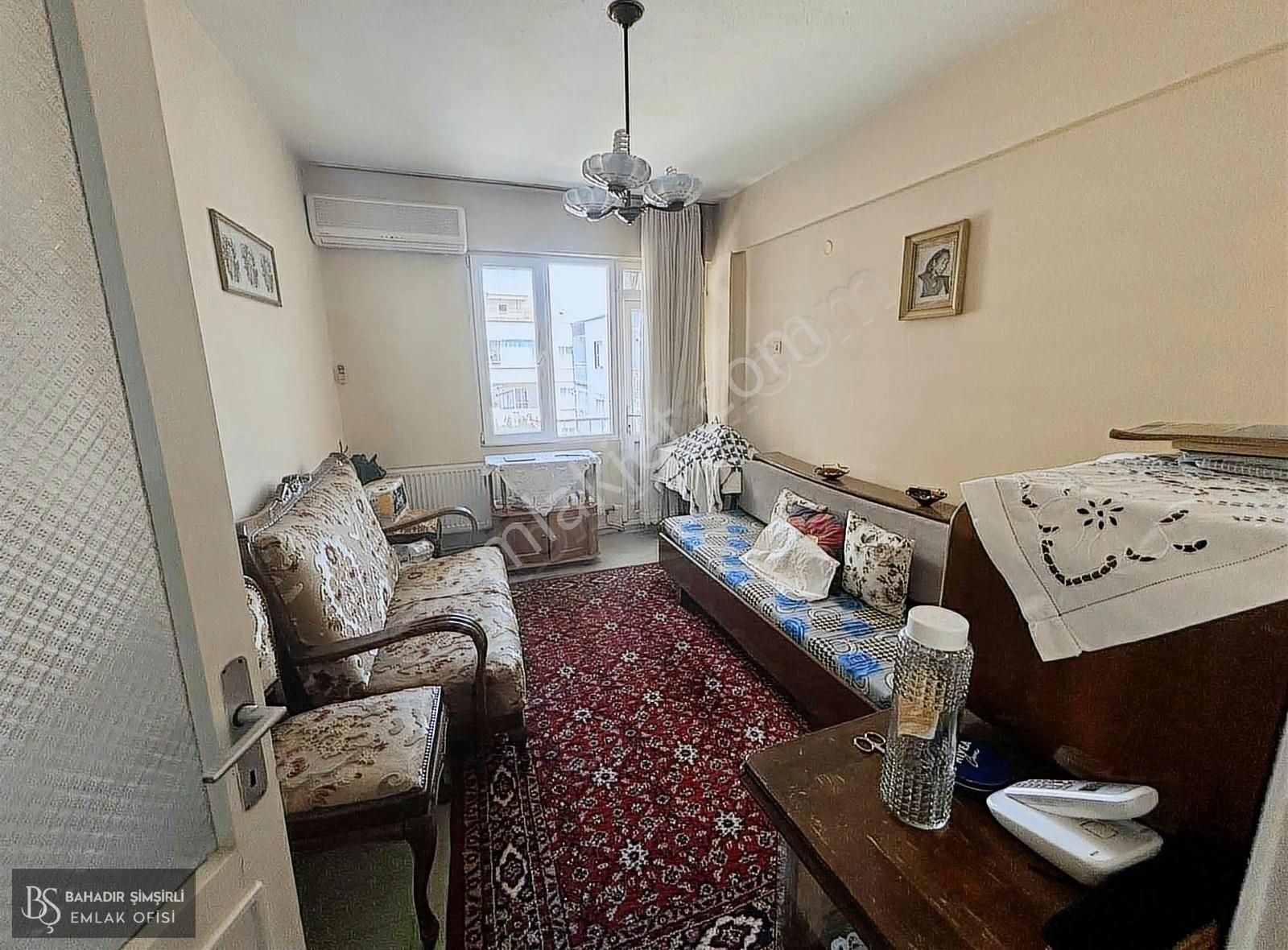 B.ş.den Ragıpbey Mahallesinde Satılık Ara Kat 3+1 Daire - Görsel 2