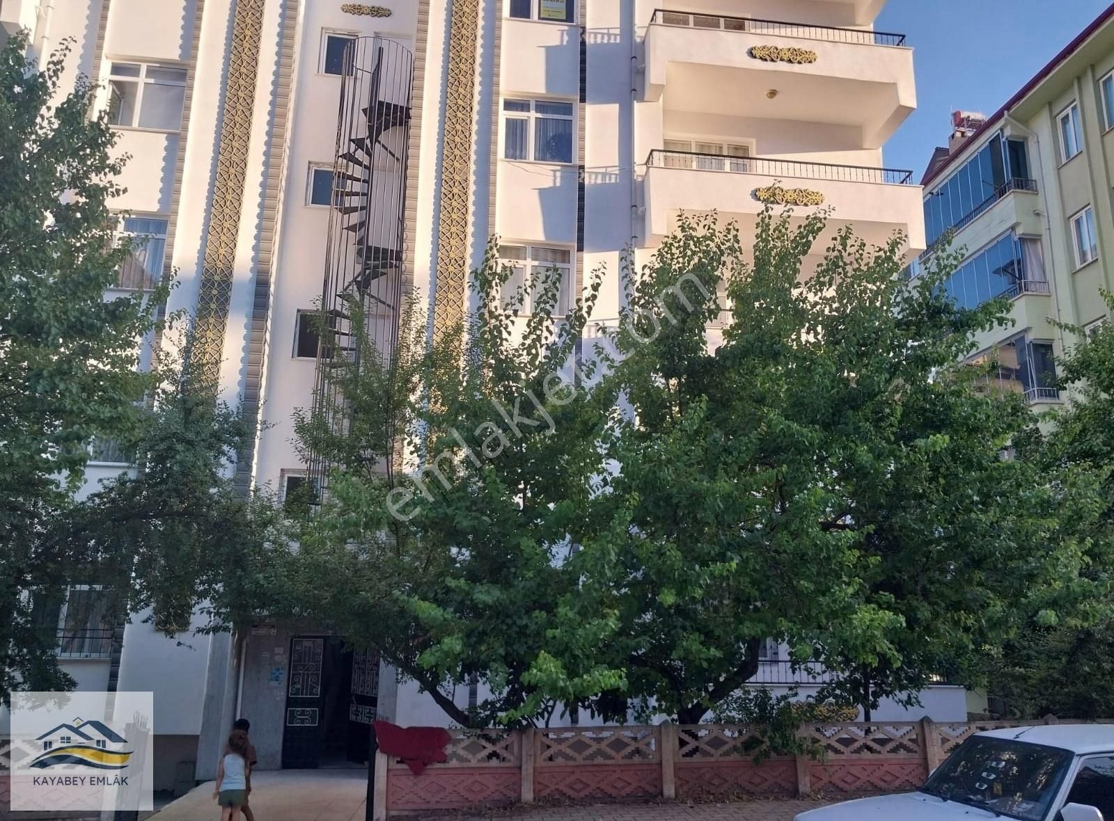 Doğukent Mahallesinde 3+1 Daire Uygun Fiyatlı