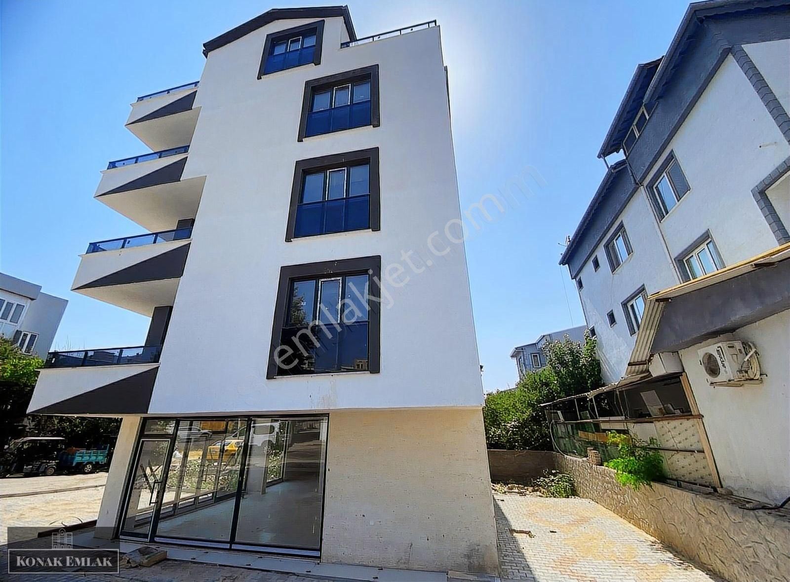 Akçalarda Yol Üzeri 3+1 Sıfır Satılık Daire - Görsel 18