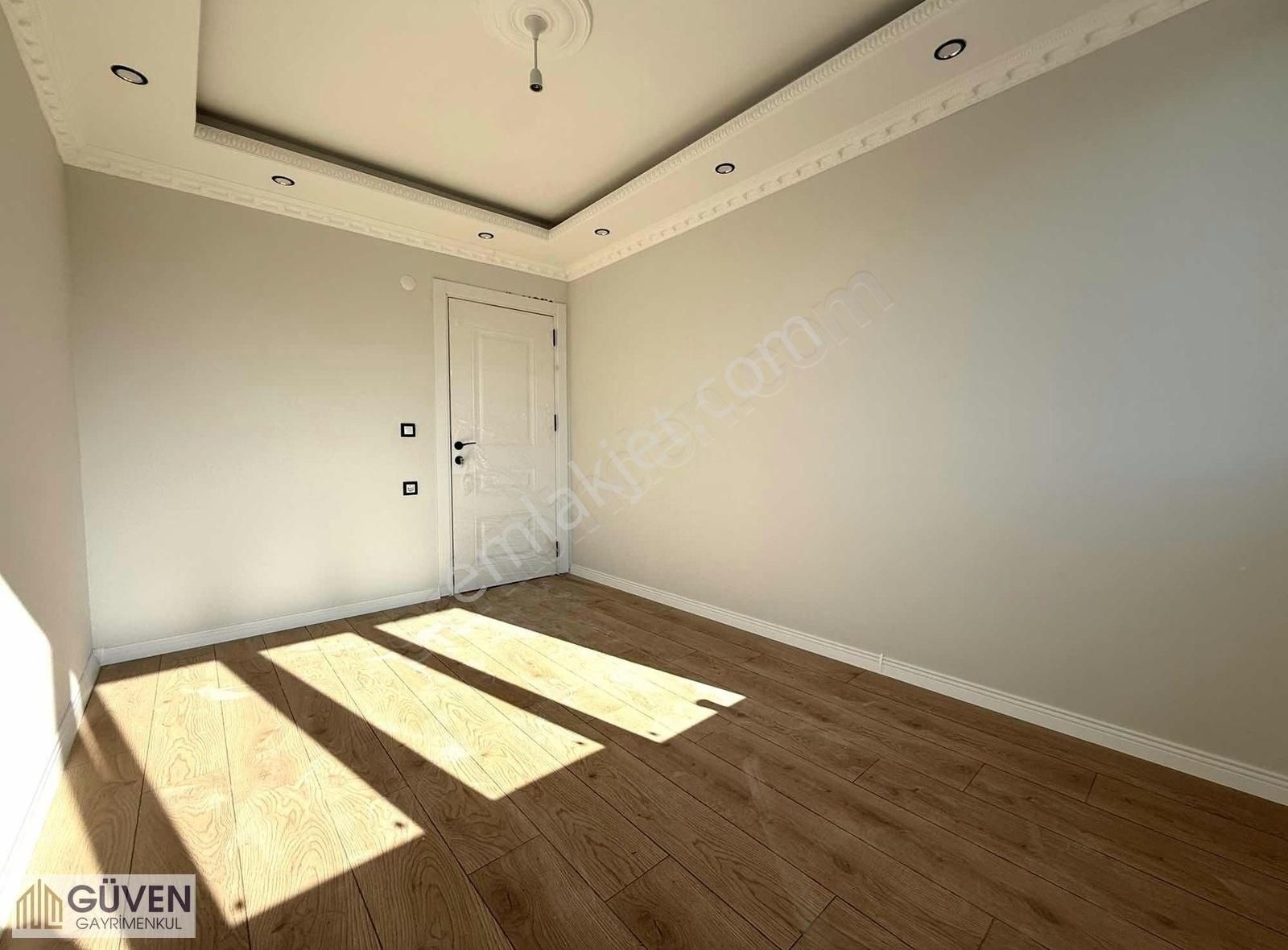 Aşık Veysel Cad Dibinde 4+1 Yerden Isıt. Lüks Çatı Dublexi - Görsel 11